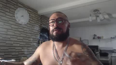 edgarram83 online show from September 26, 2:37 am