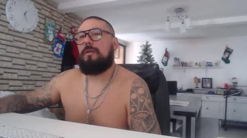 edgarram83 online show from November 24, 7:24 pm