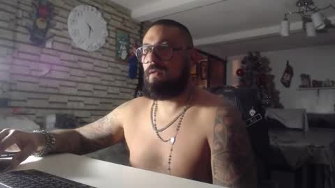 edgarram83 online show from January 16, 6:06 am