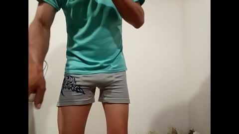 edgarsanmartin550 online show from April 14, 6:52 am