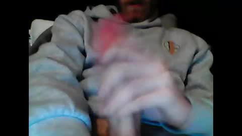Snapshot of edger1991 chatting on January 19, 5:11 am edger1991 online show from January 19, 5:11 am