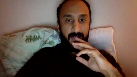 edgeuk1 online show from November 26, 10:00 pm