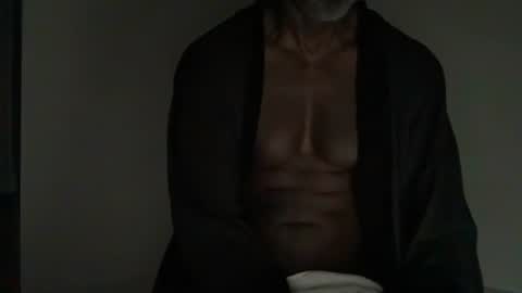 Dad online show from December 3, 4:49 pm