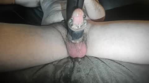 Snapshot of edginglongforyou chatting on March 4, 4:17 am Edging For You online show from March 4, 4:17 am