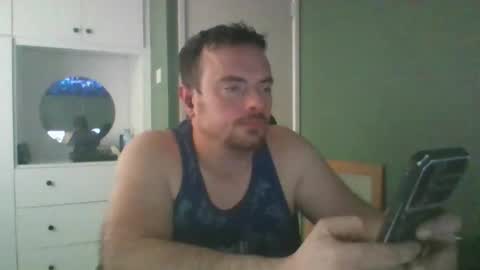 Snapshot of edhead1111434125 chatting on October 25, 8:55 am edhead1111434125 online show from October 25, 8:55 am