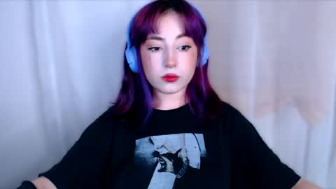 Snapshot of ediefris chatting on May 1, 8:24 pm fickle demon made of clumps of matter online show from May 1, 8:24 pm