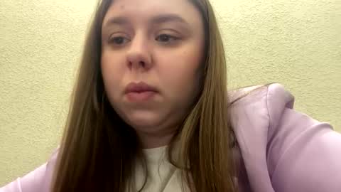 Snapshot of edina77 chatting on March 14, 9:04 am Edina online show from March 14, 9:04 am