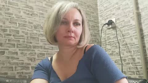 Snapshot of edithmanning chatting on February 6, 8:07 am edithmanning online show from February 6, 8:07 am