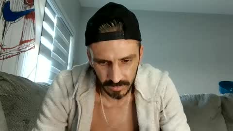 edmonton1985780 online show from September 18, 5:04 pm