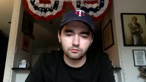 Snapshot of edmundfitz75 chatting on June 24, 12:31 am EddieFitz75 online show from June 24, 12:31 am