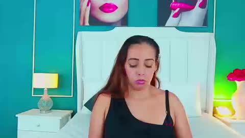 EDNA COPPER online show from September 12, 1:17 am