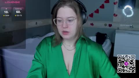 ednaadamse online show from March 1, 8:38 am