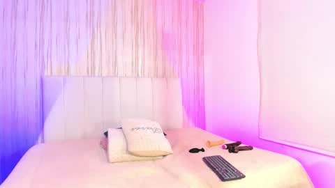 edna  online show from January 9, 4:59 am