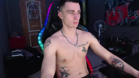 Eduar online show from February 28, 1:03 pm