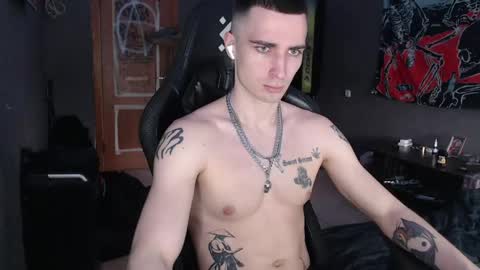 Eduar online show from April 29, 11:58 am