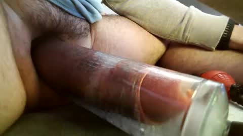 eduardo8inch online show from November 2, 9:06 pm