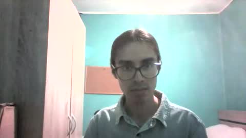 Snapshot of eduardo_andres chatting on February 23, 11:57 pm Eduardo Andrs online show from February 23, 11:57 pm