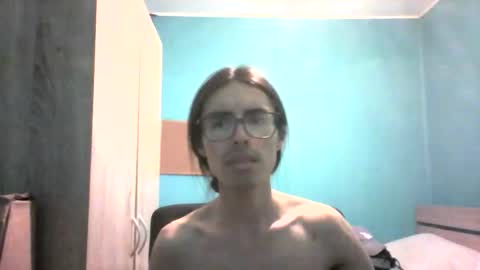Snapshot of eduardo_andres chatting on February 24, 11:14 pm Eduardo Andrs online show from February 24, 11:14 pm