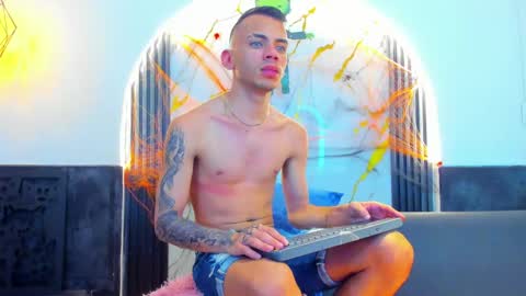 Edward Colleman online show from October 19, 3:40 am