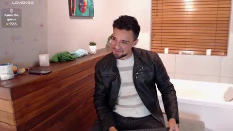 Eduardo online show from February 5, 6:13 am