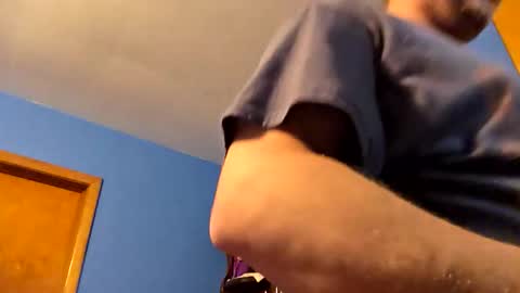 edwardaims_2please online show from November 15, 5:42 pm