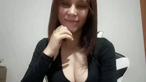 Viktoria online show from February 4, 2:56 pm