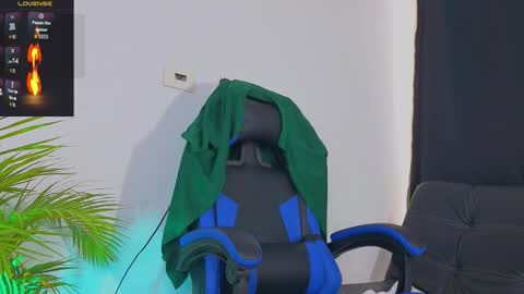 Edward Ross online show from October 14, 8:42 pm