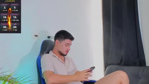 Edward Ross online show from December 20, 8:49 pm