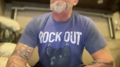 Harley Biker online show from May 7, 1:33 am