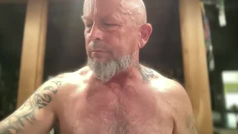 Harley Biker online show from May 17, 1:18 pm