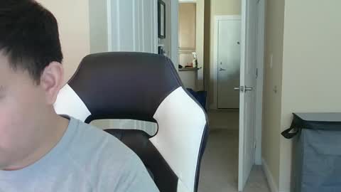 EffenHowie online show from June 5, 2:23 pm