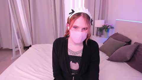 Effie Mur online show from September 29, 10:20 am