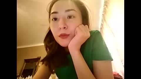 Snapshot of effy007 chatting on December 8, 9:46 am Effy online show from December 8, 9:46 am