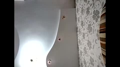 Snapshot of effy007 chatting on January 13, 5:55 pm Effy online show from January 13, 5:55 pm