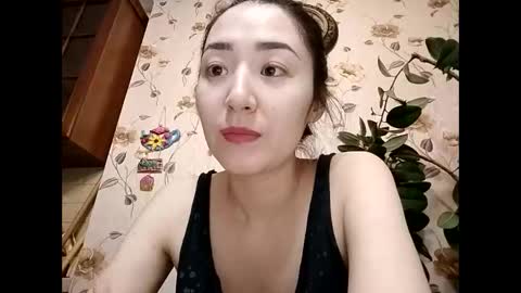 Snapshot of effy007 chatting on February 9, 8:02 pm Effy online show from February 9, 8:02 pm