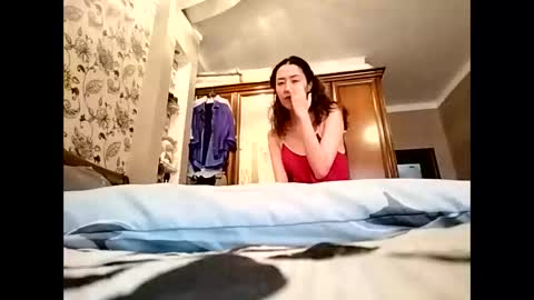 Snapshot of effy007 chatting on September 9, 12:15 pm Effy online show from September 9, 12:15 pm