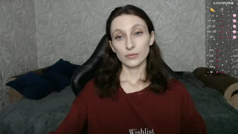 Snapshot of effy_gray chatting on June 23, 7:56 pm Anna online show from June 23, 7:56 pm