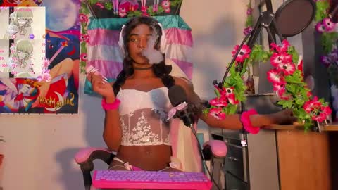 effy_marinn online show from October 7, 9:06 am