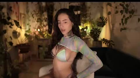 Effy online show from June 23, 1:47 am