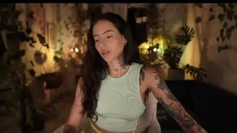 Effy online show from June 24, 1:59 am