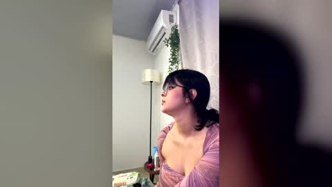 effystone777 online show from March 19, 2:37 am