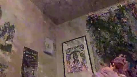 Snapshot of eggnog_and_booty chatting on May 27, 2:52 am eggnog_and_booty online show from May 27, 2:52 am