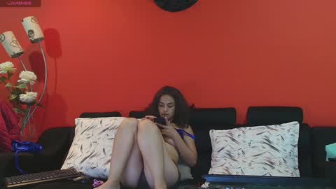 egle_romeo online show from December 3, 1:30 am