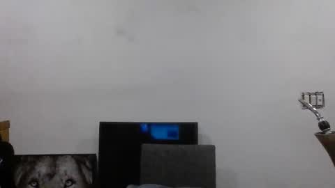 Snapshot of eguevara555500 chatting on April 17, 6:38 am SilverBulture online show from April 17, 6:38 am