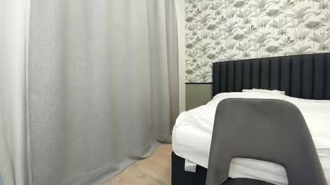 Erik and Alice online show from February 10, 3:24 am