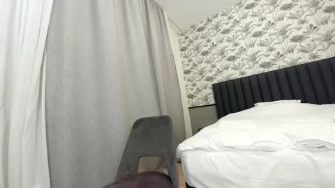 Erik and Alice online show from February 19, 2:44 am