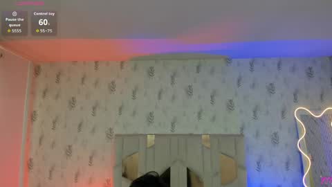eidan_tay online show from May 8, 12:10 pm