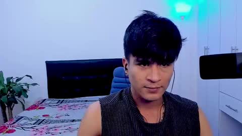 Snapshot of eiden_allenx1 chatting on February 10, 4:08 am eiden_allenx1 online show from February 10, 4:08 am