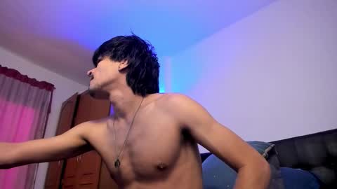 eiden_allenx1 online show from February 15, 1:41 pm