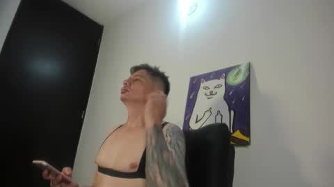 EIder online show from February 24, 4:21 am